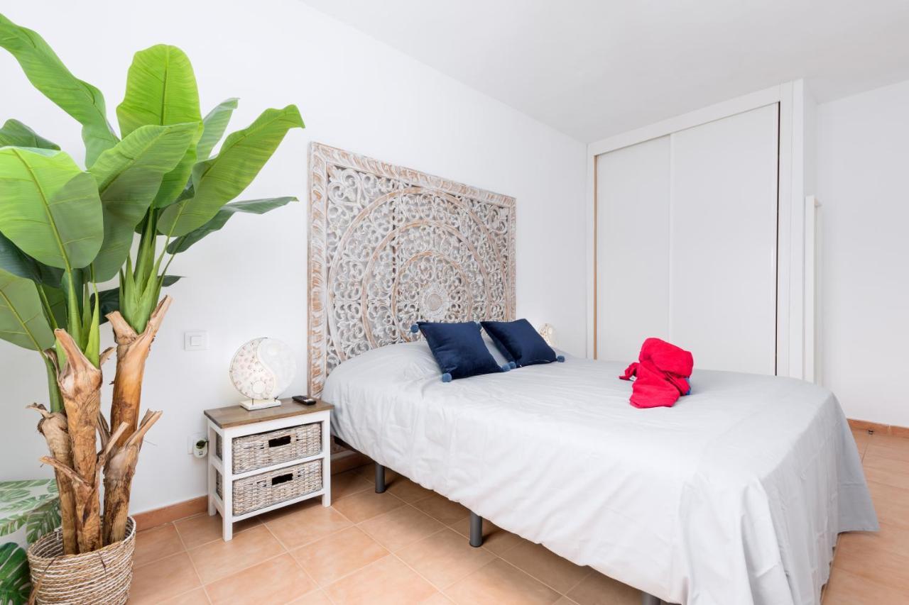 Home2Book Aloha Palm Коста Калма Экстерьер фото